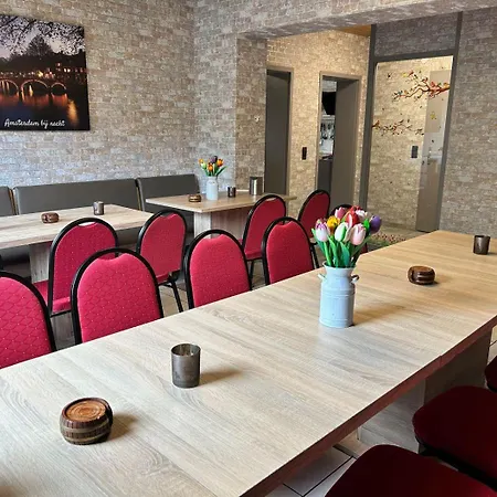 펜션 Gruppenunterkunft-klein-holland-harz-aussergewoehnlich-und-einzigartig-mit-grossartiger-unterhaltung-fuer-jedes-alter-fuer-bis-zu-24-personen 헤르츠베르크암하르츠